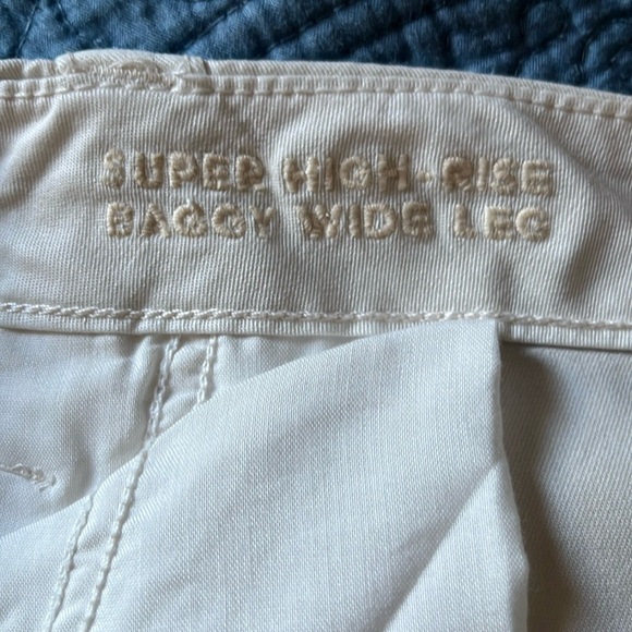 American Eagle Cream Tan Super High Rise Baggy Wide Leg Cargo Pants‎ size 20 - Picture 7 of 7